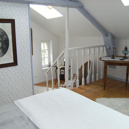 Le Relais Du Mont Chauve Bed & Breakfast Caumont-Sur-Aure Exterior photo